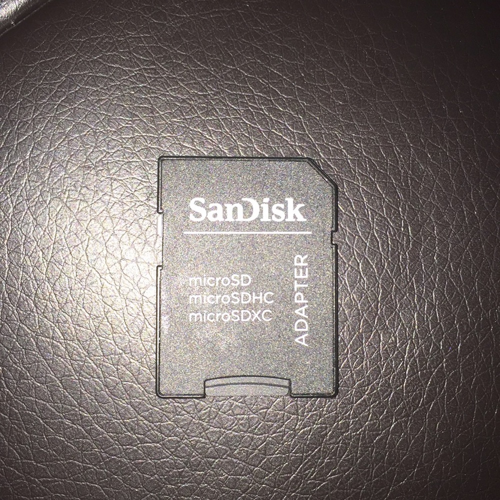 Camera - Picture 5 of 8